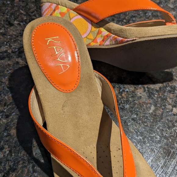 Kaya Kollective Sandals - Picture 3 of 3
